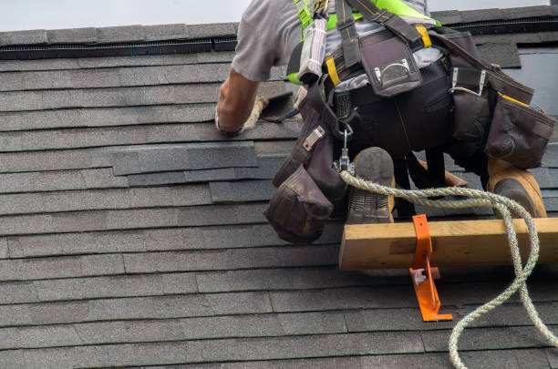 Best Commercial Roofing Services  in Fredonia, WI